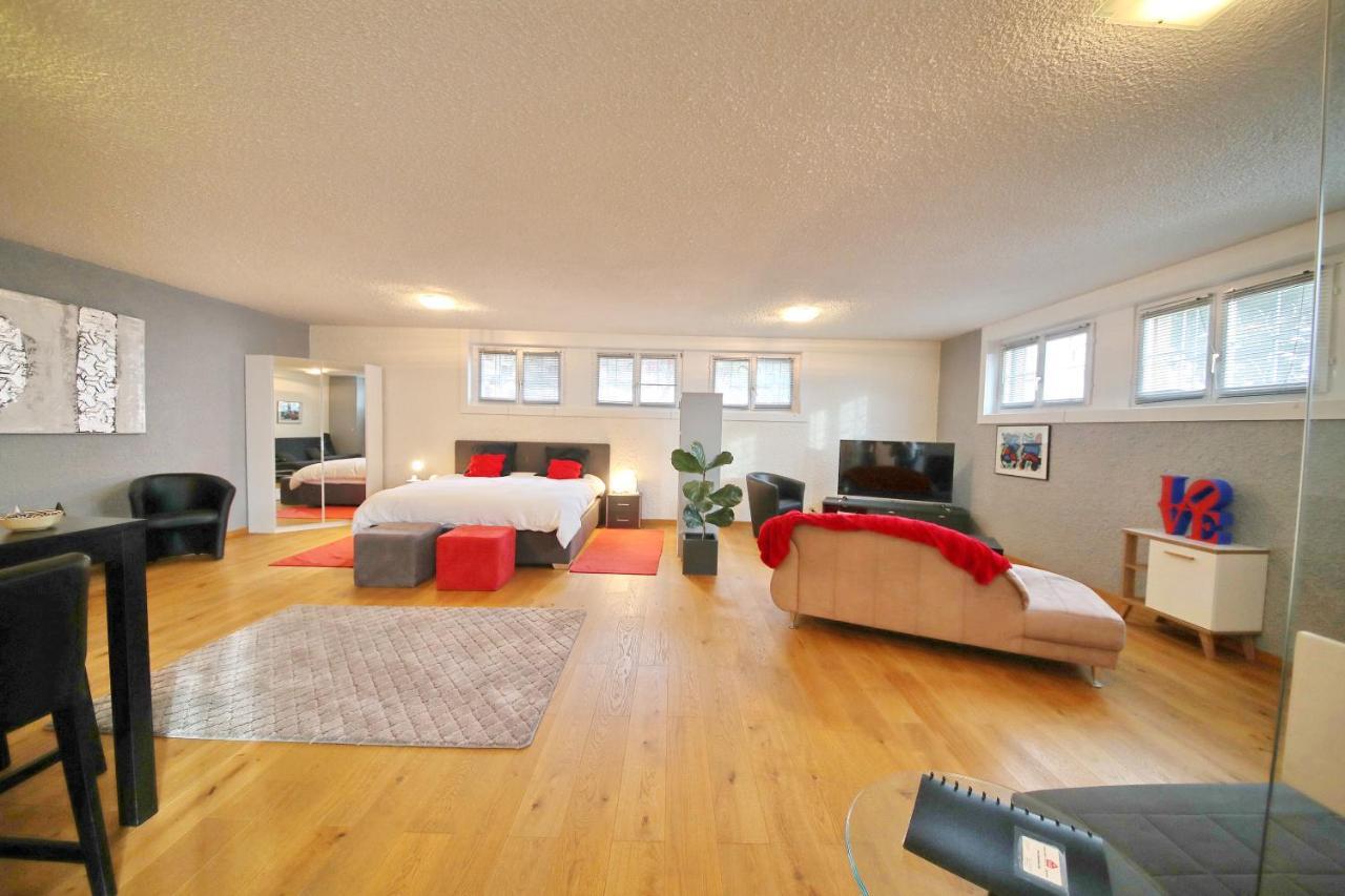 Corseaux Beach Rooms-Riviera Beach Apartments Vevey Exterior photo