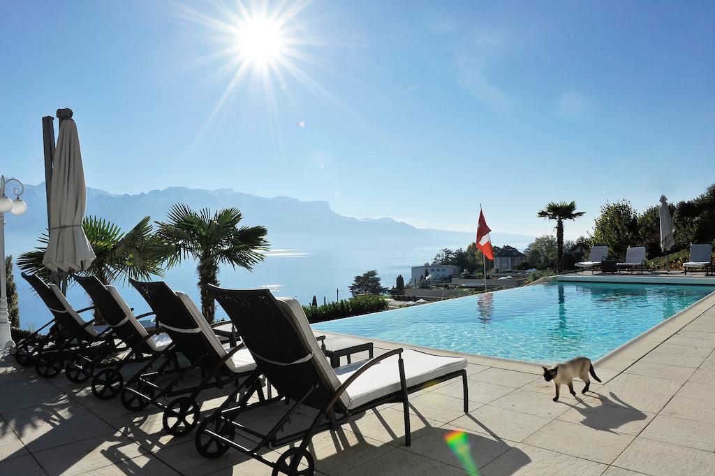 Corseaux Beach Rooms-Riviera Beach Apartments Vevey Exterior photo